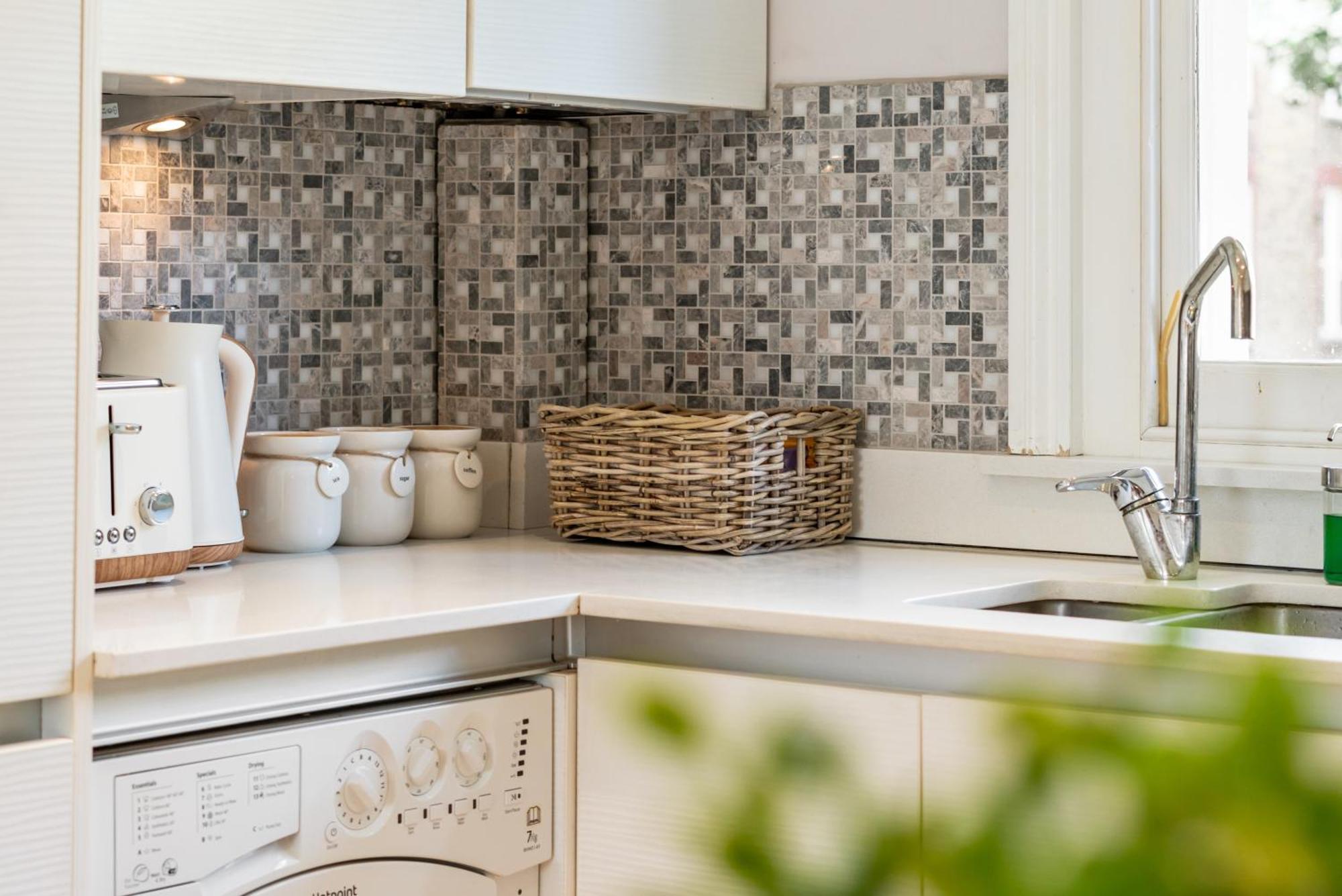 Hidden Gem In Central Location - Beautiful 2 Bed Λονδίνο Εξωτερικό φωτογραφία